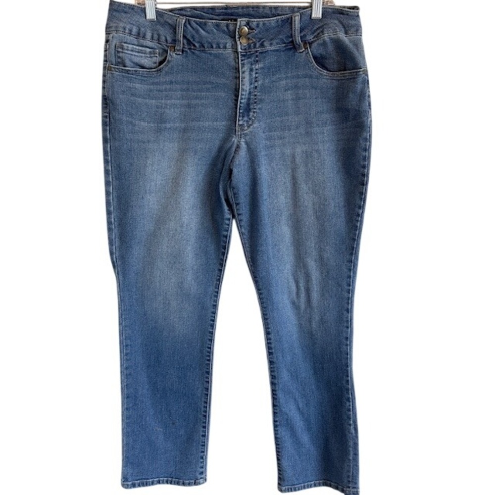 D. Jeans Women's Straight Leg Double Button Stretch Jeans 14